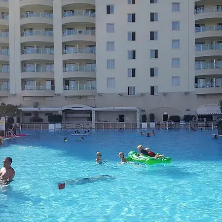 2+1 In Goldcity 5-stars Mahmutlar